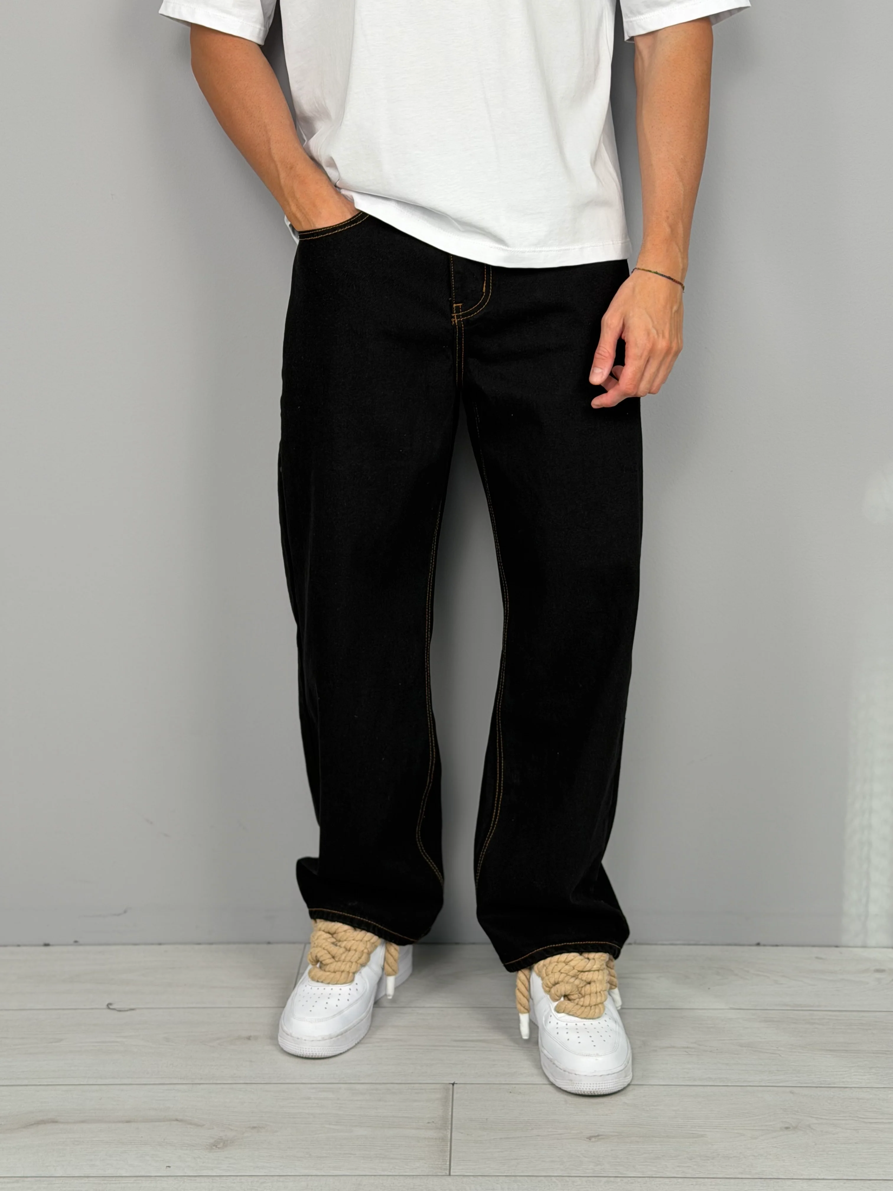 JEANS AMPIO MONTANA
