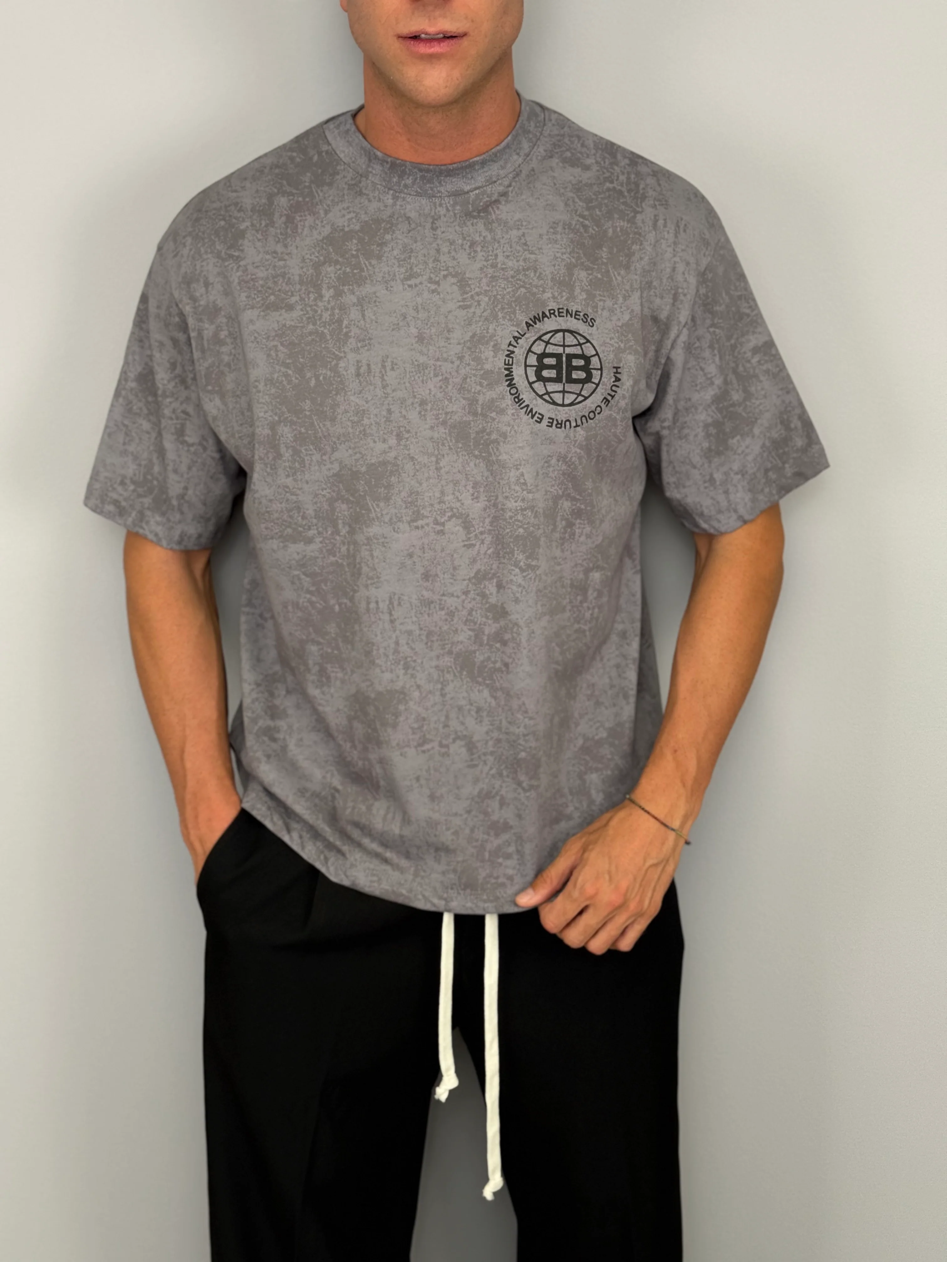 T-SHIRT OVER BUSINESS - Image 4
